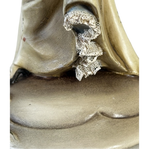 Vintage Italy Borsato Lace Porcelain Rococo Lady w/ Fan Figurine - Picture 6 of 15